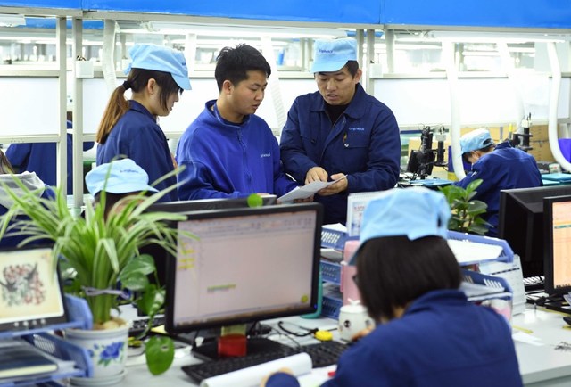 科技赋能沃土 云南曲靖电子科技产业的技术开发与农民就业增收之路